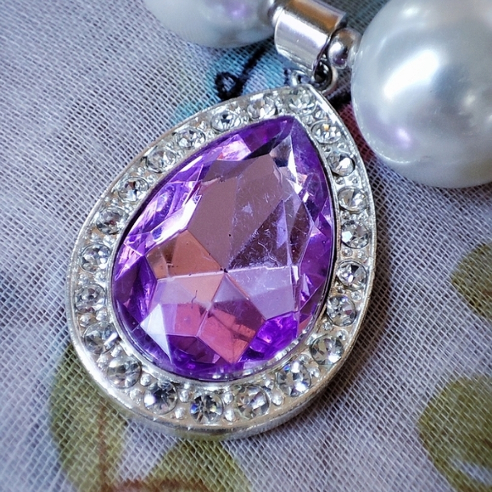 Acrylic Big Balls Purple Lavender Faux Pearls Rhinestone Striped Beads Necklace - Picture 9 of 12